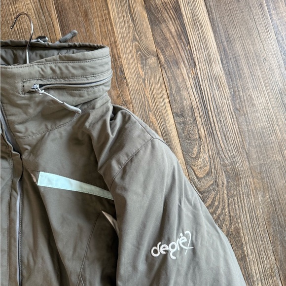 Degre 7 Olive and White SKI Jacket with Sky Blue Accents - Picture 8 of 9